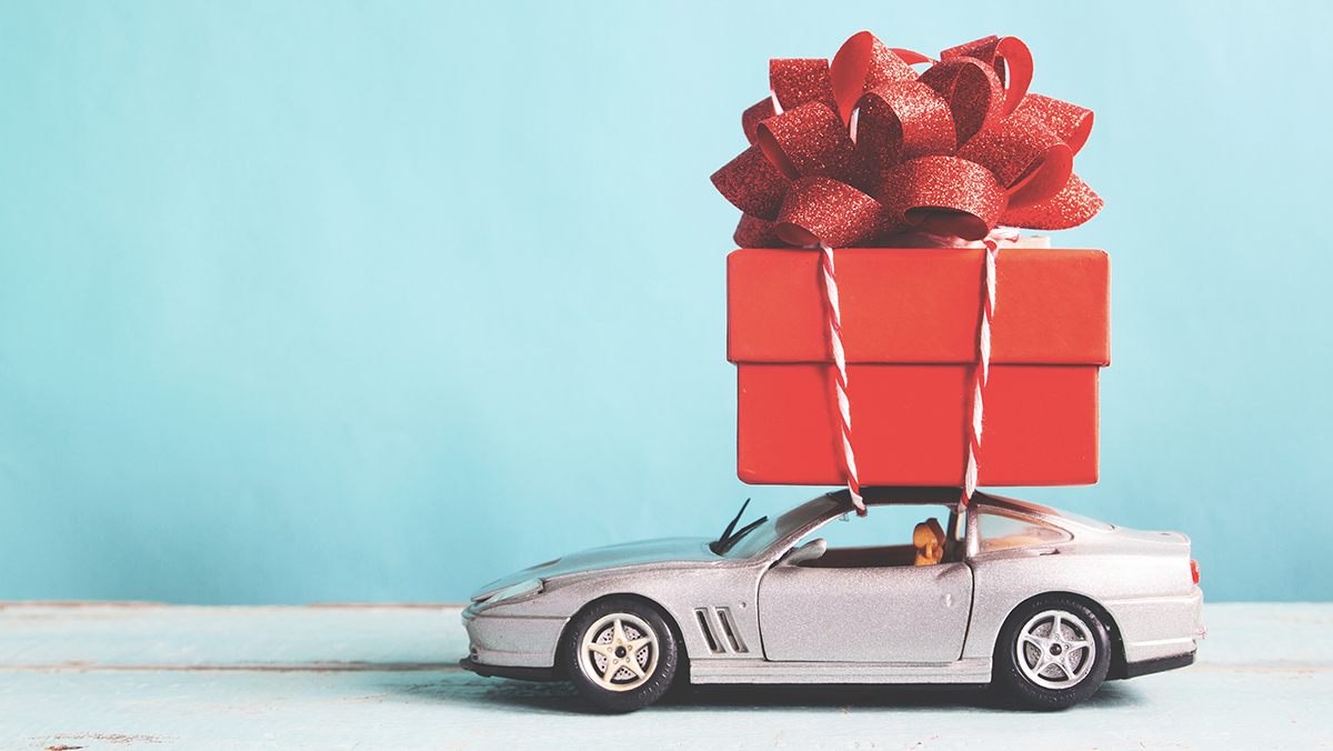 ドライブレコーダーがプレゼントに最適な理由